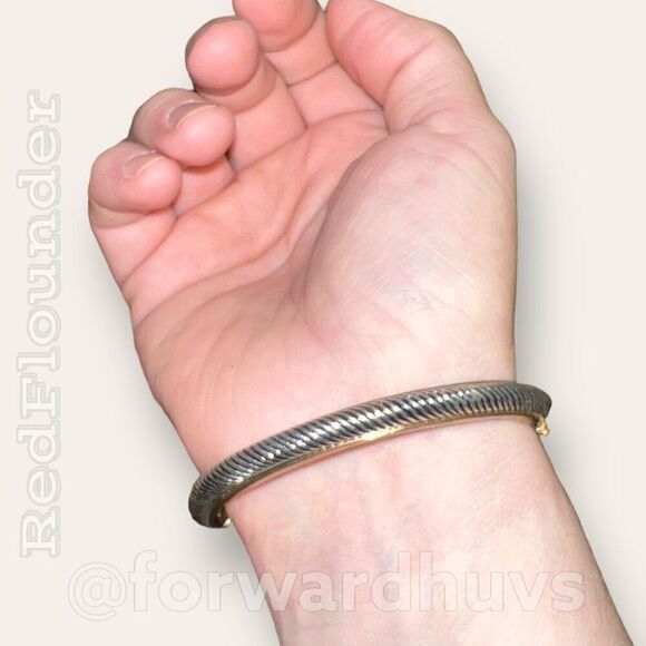 Bundle Sale 3 for $15 | Silver & Gold Tone Hinge Bracelet - Picture 4 of 8